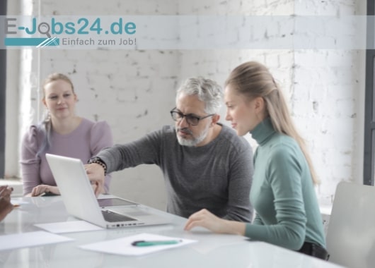 Hier klicken deinen Traumjob zu finden! Office2.jpg